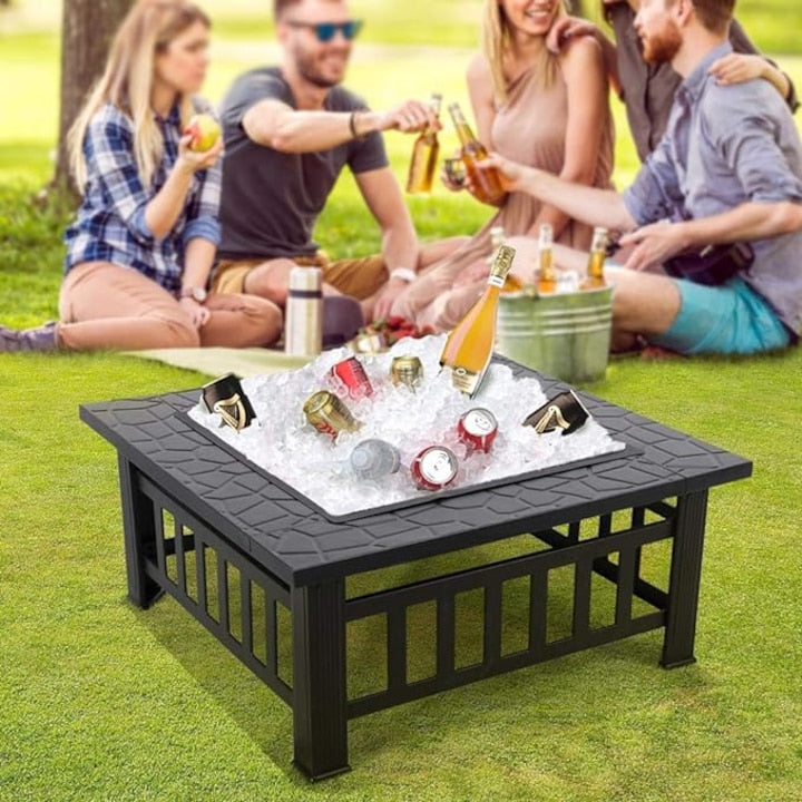 Тройно Удоволствие: Маса 'Fire Pit' - Пещ за BBQ, Камина и Ледарка в Едно